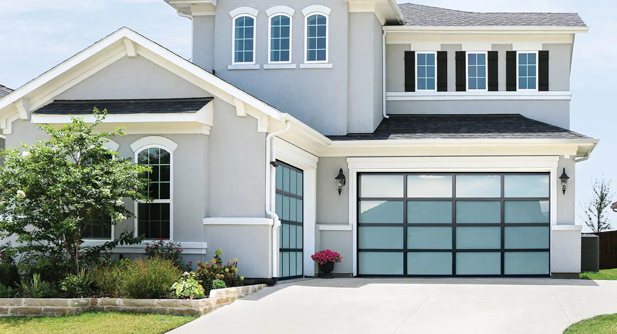 modern aluminum black laminated windows