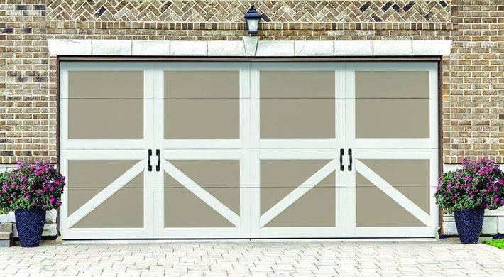 Newberry design in Sandtone/White with Closed Square and Canterbury decorative hardware.