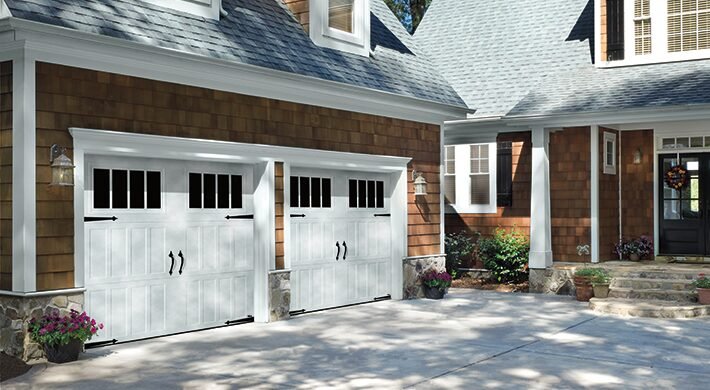 Classica Northampton in True White with Thames windows and Canterbury Ring handles.