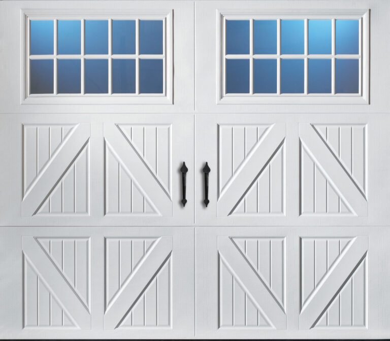 Valencia - Madeira — single-car Amarr door