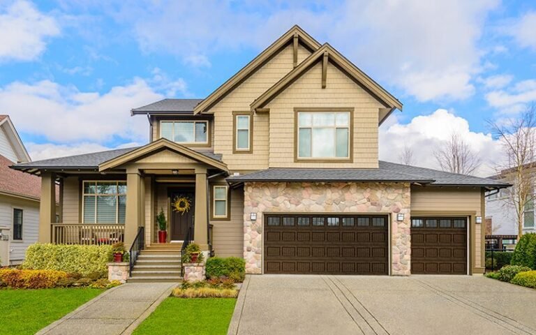 Series 400 — Short Carriage House