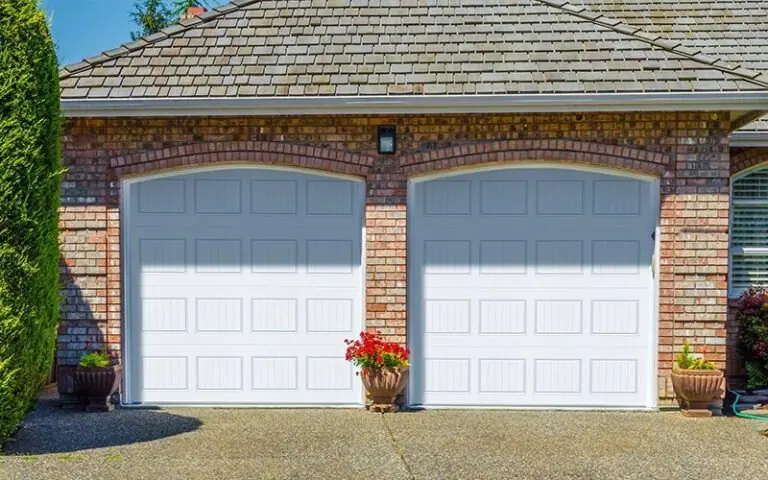 Series 400 — Short Carriage House