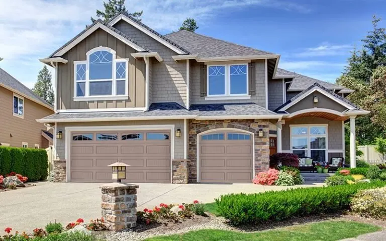 Series 500 — Long Carriage House